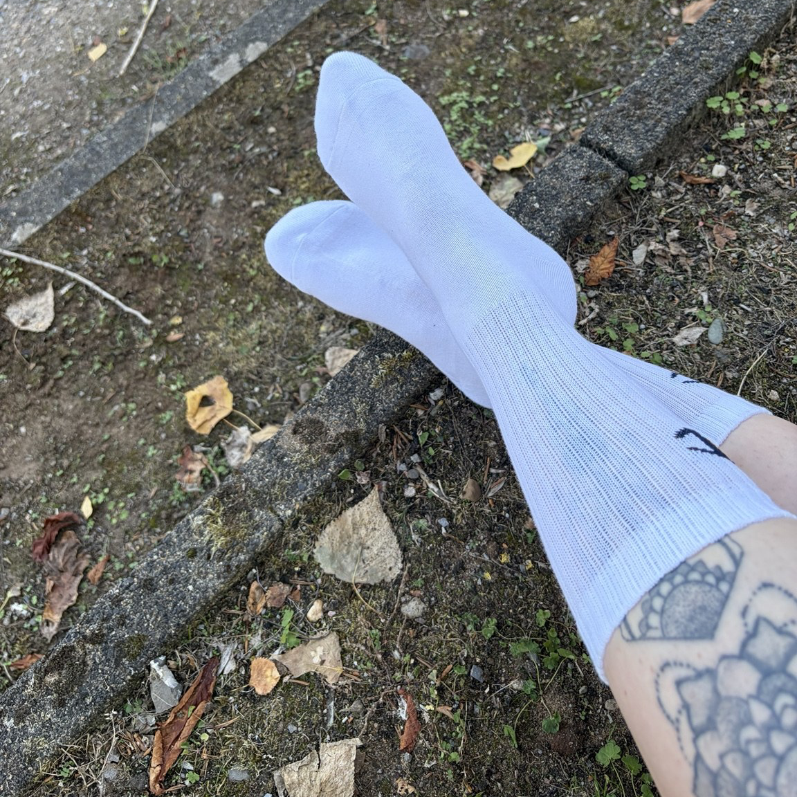 Noch neue Sportsocken – ich trage sie NUR FÜR DICH 😈🧦