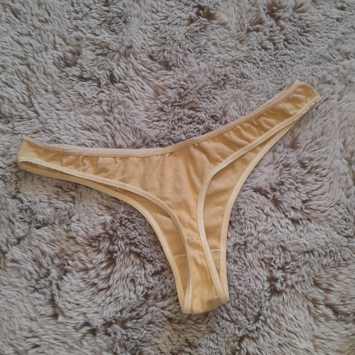 Getragener Slip